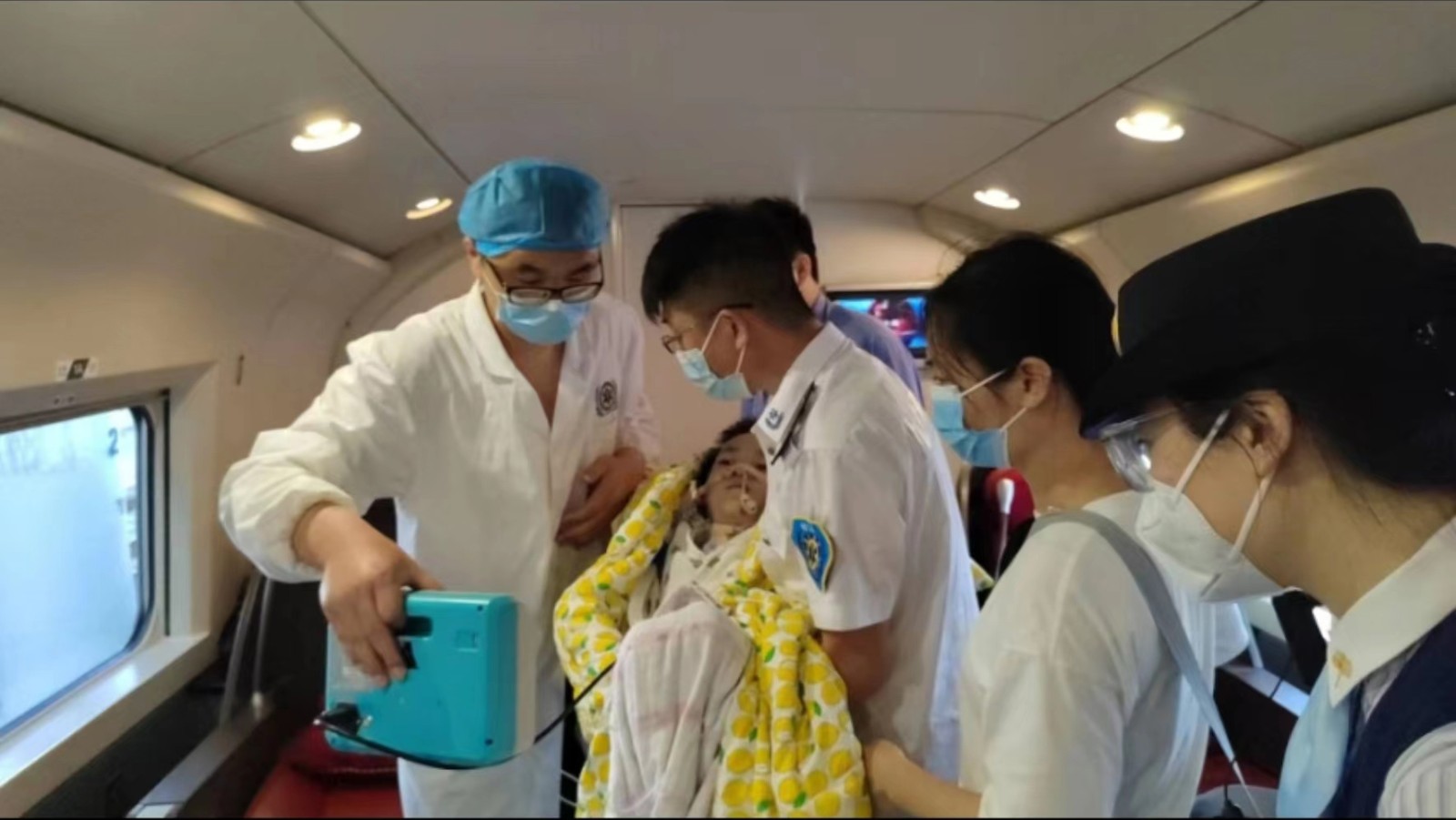 砚山县专业高铁转运